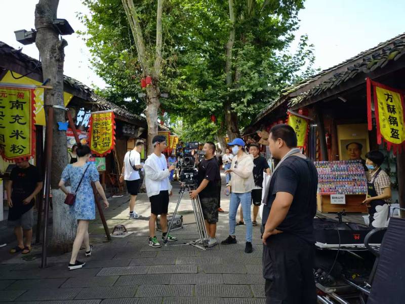 德钦县产品视频拍摄技术升级：AI与三维动画深度融合