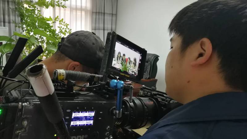 用镜头讲好产品故事！德钦县产品视频拍摄公司让冰冷商品拥有温度与灵魂