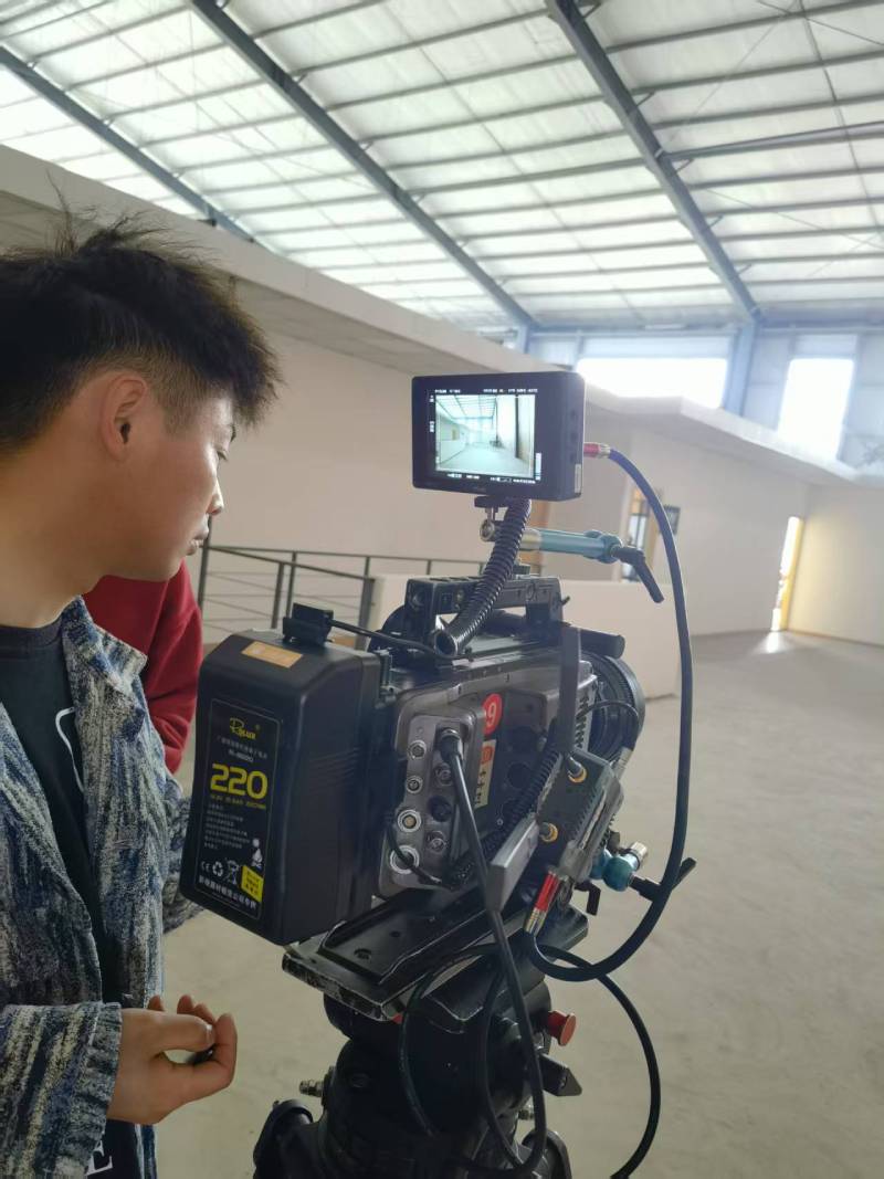 德钦县电商产品视频拍摄制作：小成本也能产出高质感内容？
